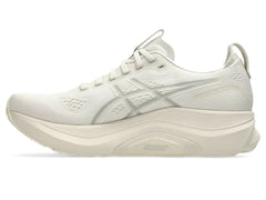 GEL-KAYANO 32